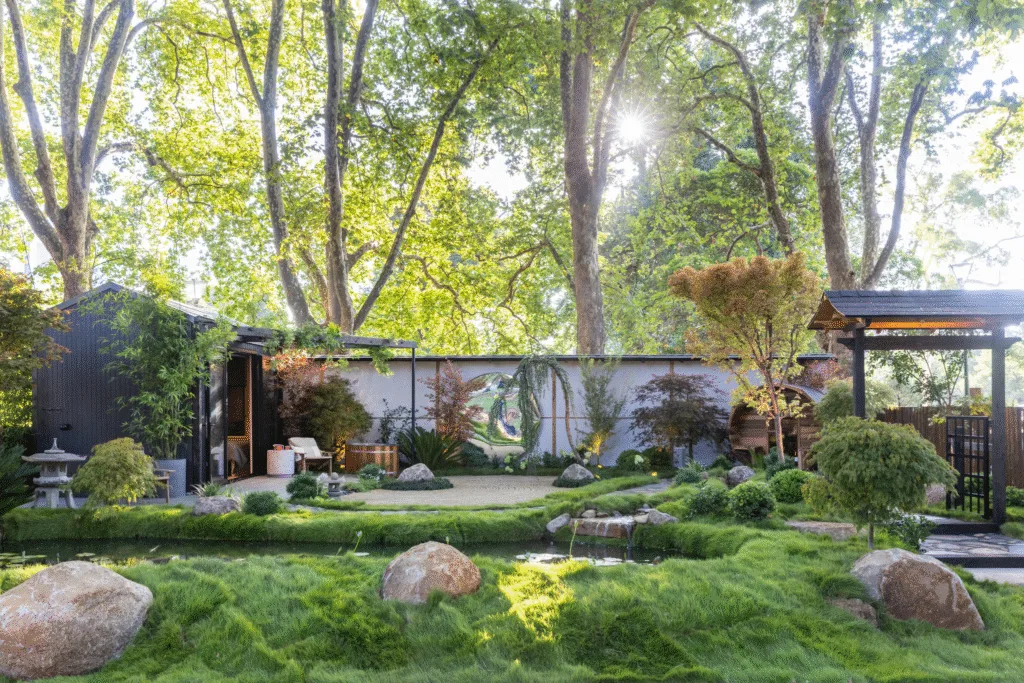 Christian Jenkins' Silver Award-Winning “Yutori” Garden at the