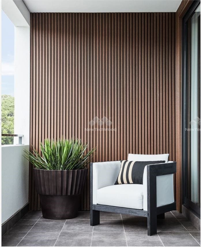 Clarendon Home Office Balcony UH61 IP