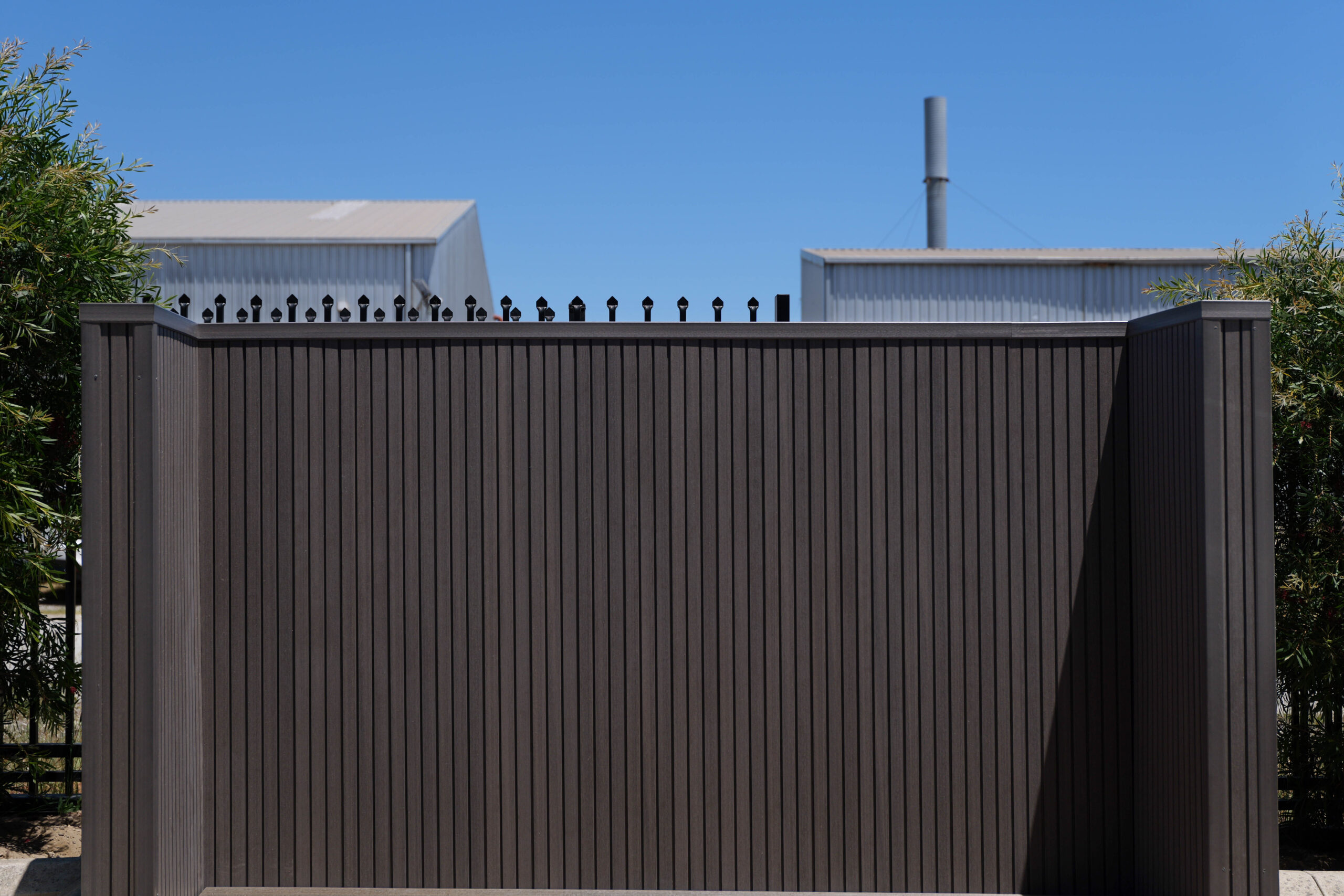 UH122R SI BL Carpentry-26