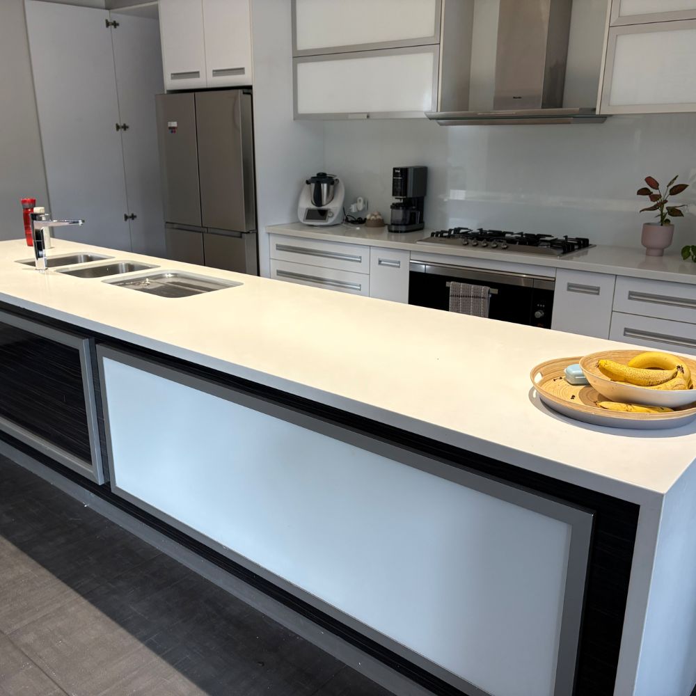Kitchen before renovation
